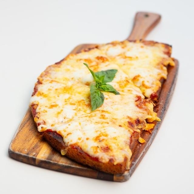 Cheesy Goodness Pizza.